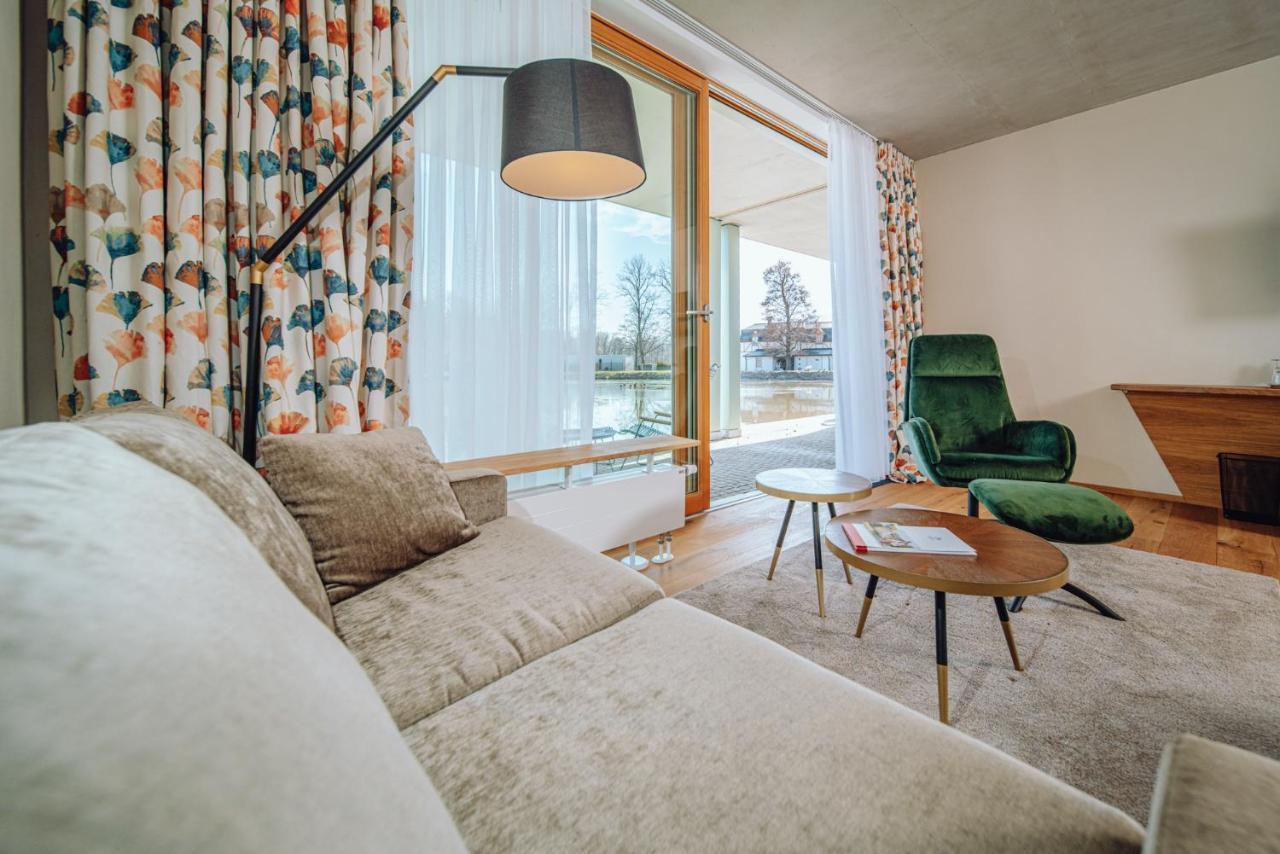 Palac Pakoszow Schlosshotel Wernersdorf Jelenia Góra Eksteriør billede A suite at the Hotel